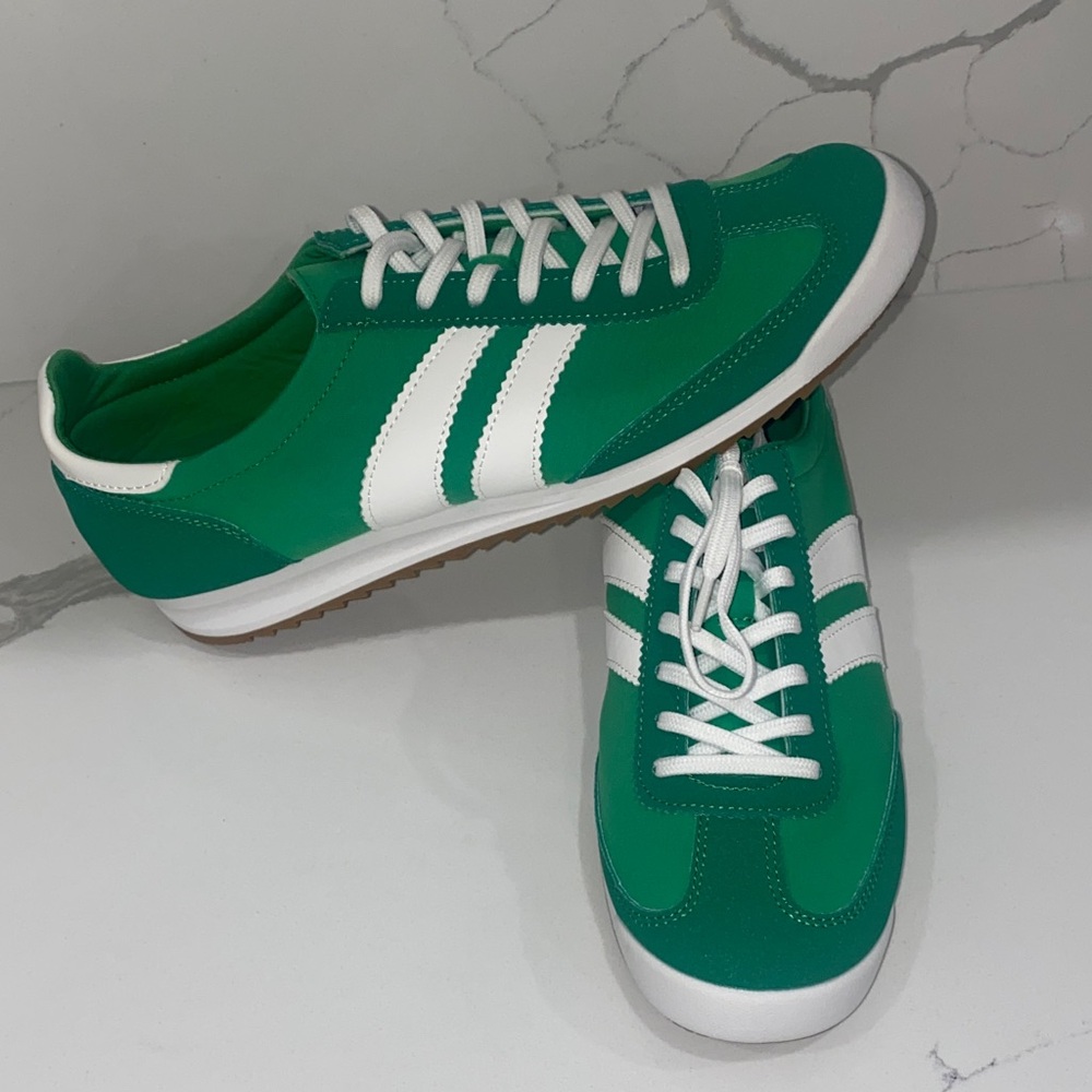 Madden Girl Vibrant Green and‎ White Sneakers - NWOT - Picture 2 of 6